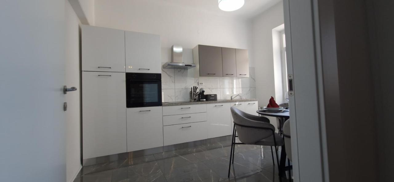 普拉Mc Centar Apartman公寓 外观 照片